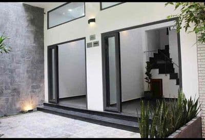 Cho thuê nhà đẹp hẻm phan đăng lưu, phú nhuận