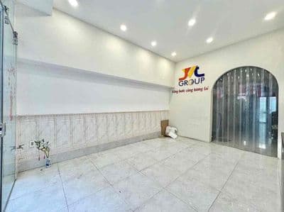 Mb kinh doanh tự do -bàu cát 1 tân bình
