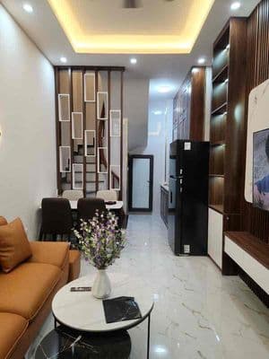 Giảm chào còn 3.3 tỷ nhà vĩnh hưng - 25m2 - 5 tầng - sổ đỏ chính chủ