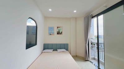 Căn hộ gần đại học văn lang - balcon - tách bếp - ngay nguyễn xí, bt