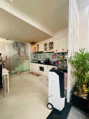 Cho thuê nhà 4 tầng kiệt oto ÔNG ÍCH KHIÊM TTTP