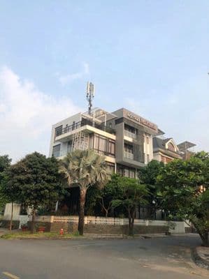 Cho thuê tòa nhà góc 2mt 18x20m2 thạnh mỹ lợi quận 2
