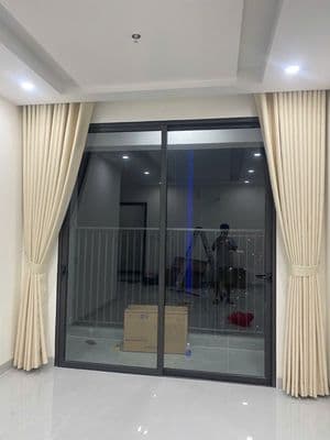 A&t sky garden 2pn có máy lạnh, rèm, giàn phơi–giá còn thương lượng