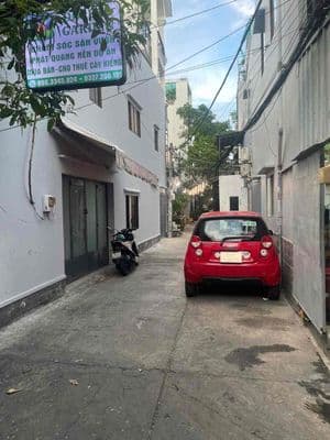 Bán nhà hẻm xe hơi F4 Q8