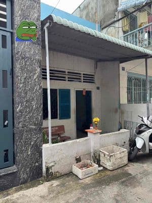 Bán nhà cấp 4 tiện xây mới hẻm xe hơi , cách mặt tiền 50m