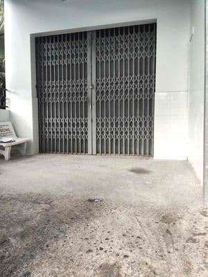 Cho thuê nhà trệt có gác lửng sau lưng kdc 91b sẵn 01 phòng ngủ 3.2tr