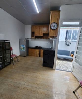 Cho thuê nhà nguyên căn 2 phòng ngủ đường trần quang khải full nội thấ