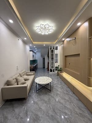 Cho thuê nhà vị trí trung tâm