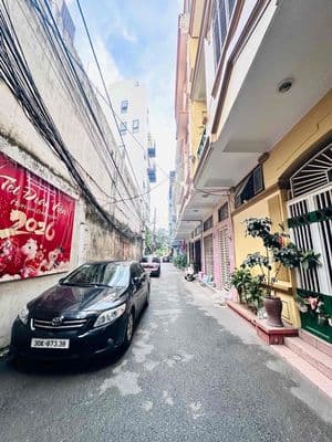 Phân lô Phương Liệt, ô tô đỗ cổng, HX Bách Kinh Xây