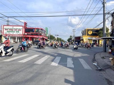6x33 (12,9Tr /m2) - KDC Hoàng Long, Trung tâm TT Bến Lức - Sát bên chợ