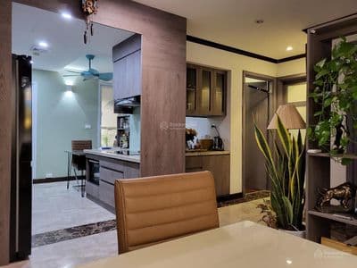 Bán Căn Hộ SỔ ĐỎ 95 m2, 3PN, 2WC tại đường Phạm Hùng, giá 6,8 tỷ.