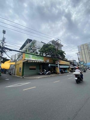 CHO THUÊ NHÀ NC GỐC 2MT TÂN THÀNH Q.TP giap tân bình vị trí đẹp