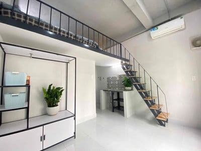 Cho thuê căn hộ duplex giá sinh viên_ngay trung tâm_cửa sổ thoáng