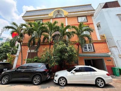 Cho thuê biệt thự gò vấp – hxh – 3 tầng – rộng đẹp