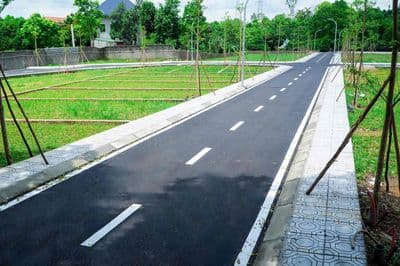 Cắt lỗ, bán gấp lô đất nền Lạc Thuỷ đường phân lô, gần khu vđai5 100m2