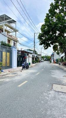 Bán nhà mặt tiền tân hiệp 31 , đường xe ô tô