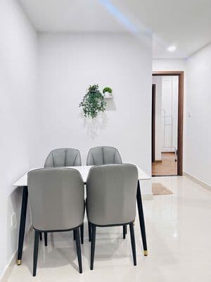 Cho thuê căn hộ 2 phòng ngủ đầy đủ nội thất