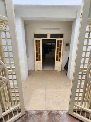 Nhà 50m2 gần CVPM Quang Trung, hẻm ngắn 50m ra QL1A