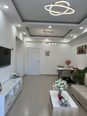 Cần bán liền căn hộ cc lotus garden 2pn nhà đẹp sổ hồng 3ty690