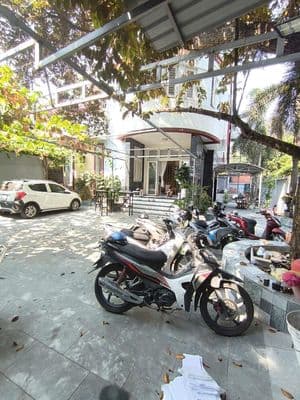 Biệt thự sân vườn 7pn - linh tây, thủ đức