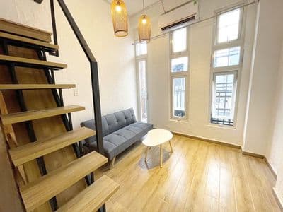 Duplex – full nội thất – gần hàng loạt trường đại học
