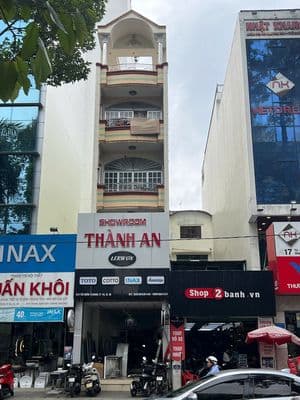 Cho thuê nhà MT Tô Hiến Thành,Q10.DT:4x25m 5 Tầng .Kinh doanh tự do
