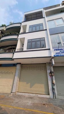 MT Lạc Long Quân P5 Q11-4,5x18m-5 tầng 6PN 4WC- giá 30tr/th