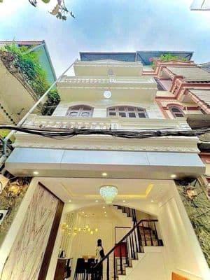 6.95 tỷ - 38m2 - 4 tầng Trương Định - Hai Bà Trưng
