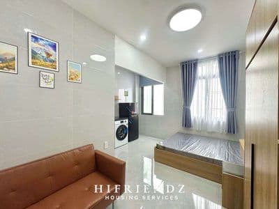 Căn hộ mới xây sát quận 1 full nội thất cao cấp - sạch - sang - mới