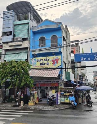 nhà mặt tiền NAT