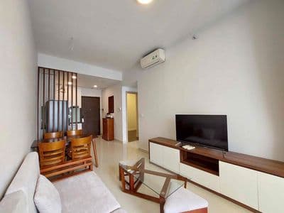căn hộ Golden mansion tầng cao view thoáng y hình