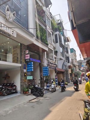 Cho thuê nhà nguyên căn mặt phố Trung Liệt, dt 100m2 x2T, 15tr/tháng