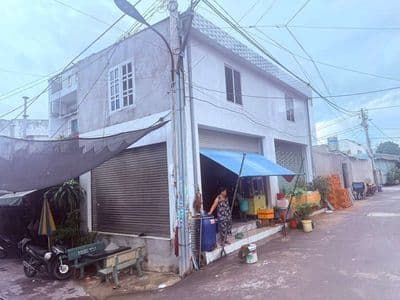 Nhà cho thuê 50m góc 2 mt hẻm 8m Tây Lân quận Bình Tân