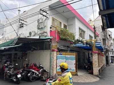 DT 10x25m - Nhà 611 Điện Biên Phủ, Quận 3 - TRỆT LẦU, 8PN/6WC