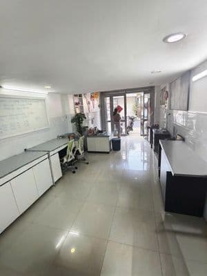 Nhà mới mặt tiền Nguyễn Tiểu La, 4 Lầu, 4PN, 4x12m, 20TR