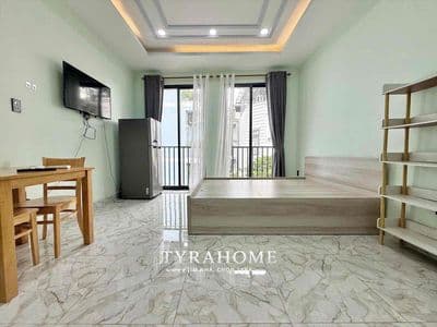 Studio 40m² – ban công, cửa sổ thoáng ngay hoàng hoa thám