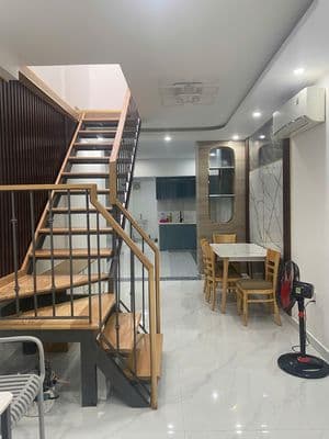 Cho thuê Nhà Nguyên căn Hẻm 185/… Nguyễn Văn Cừ Q.5, Dt : 80m2 2PN