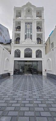 Cho thuê tòa nhà mới xây khu k300, q. tân bình