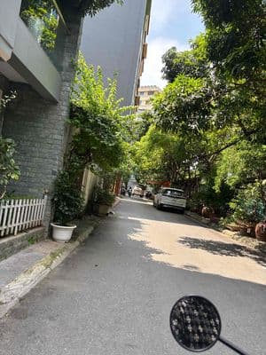 Chính chủ gửi bán căn nhà Chùa Láng -80m * 4 tầng 16,8 tỷ