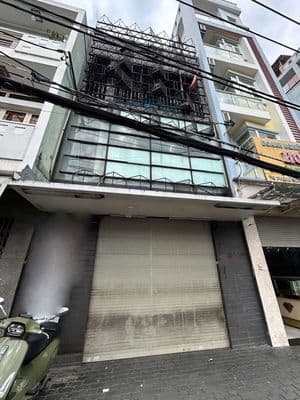 Mặt Tiền Kinh Doanh Phạm Hùng . Nhà 3 tầng DT 5,3mx16m giá 17 tỷ