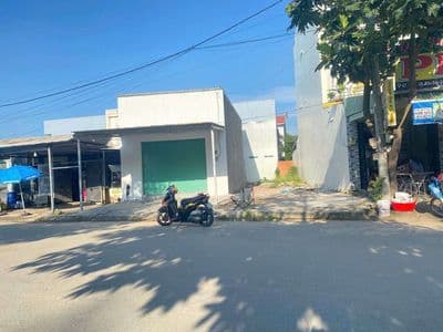 đất cạnh Vinhomes Quận 9, đối diện trường tiểu học Long Bình