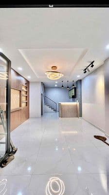 2 phòng hẻm xe tải lò gốm