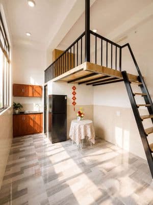 Duplex sang trọng cửa sổ trời thoáng