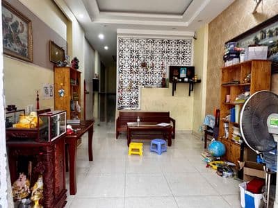 Thiện chí bán gấp hạ 400TR căn nhà 2 tầng hẻm xe hơi gần Vạn Phúc
