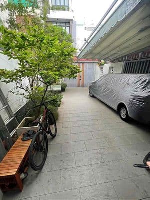 Biệt Thự Khu Công Viên Có Sân Đậu Ô Tô(6x25m nở Hậu 9) 2Lầu