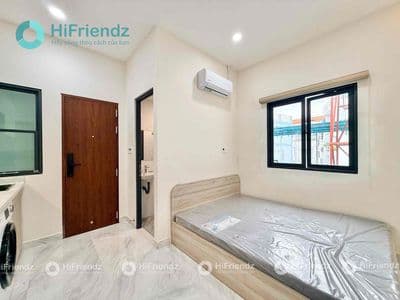 Studio cửa sổ trời-máy giặt riêng - hoàng sa trường sa - bùi thị xuân