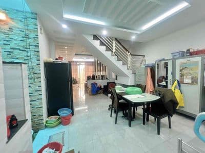Gần phan văn trị p7 gv-nhà đẹpvào ở ngay-74m2-2tầng--3pn-chỉ 6tỷ1 tl