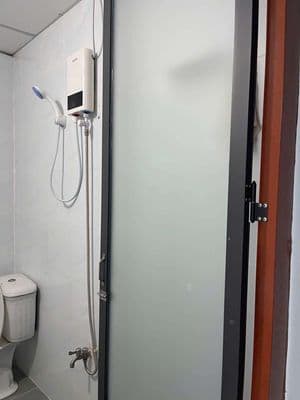 Cho thuê 4x18 gần Đồng Đen khu Bàu Cát Tân Bình