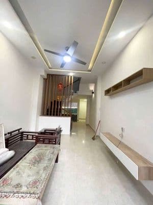 Cho thuê nhà đẹp gần biển mân thái – 3 tầng + sân