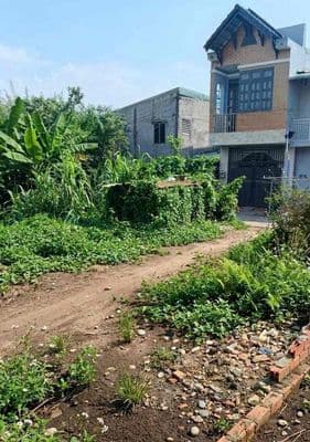 Đất 2 mặt hẻm